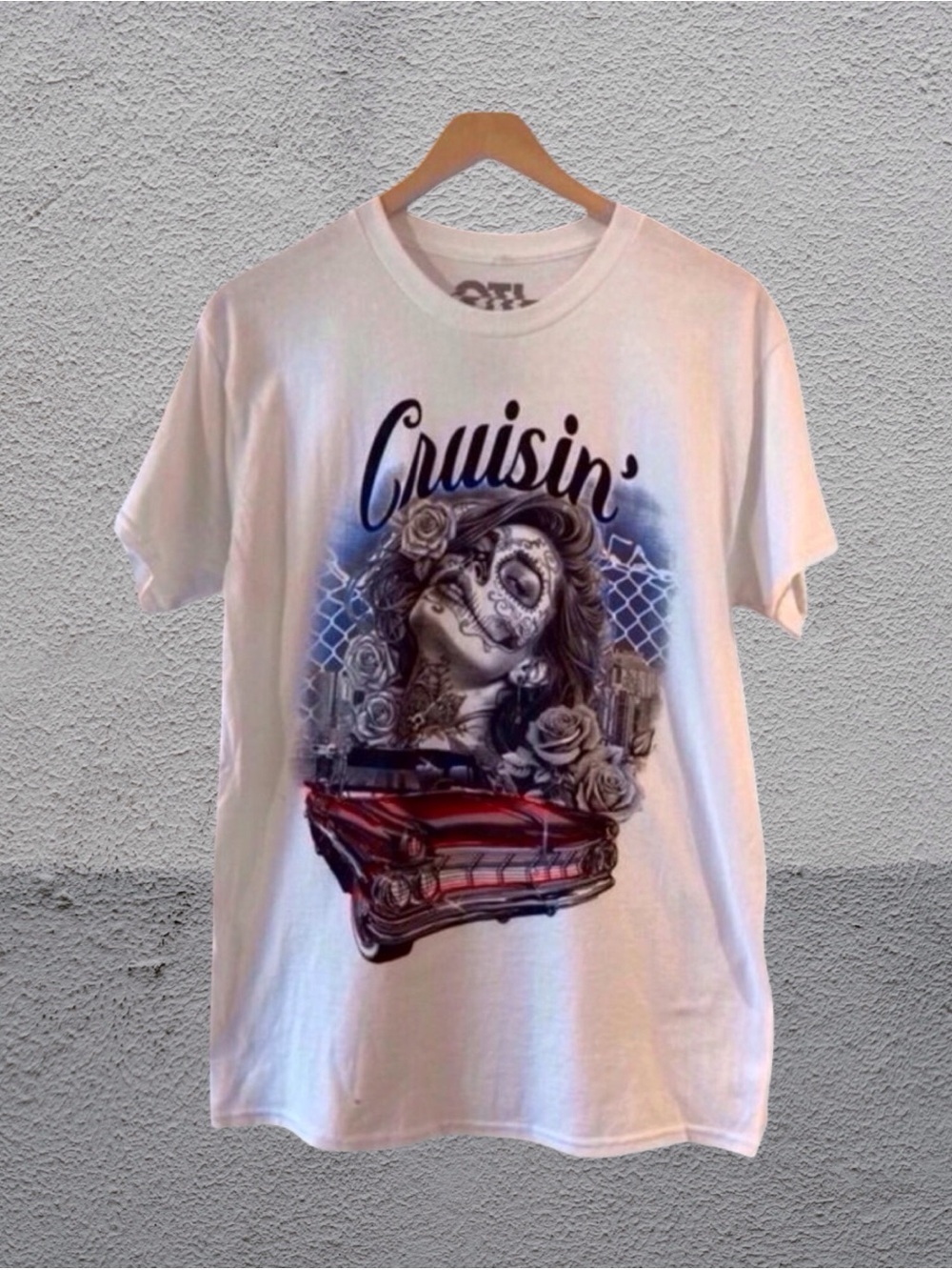 On The Low Cruisin’ Graphic Tee M NWOT OTL Art Streetwear white